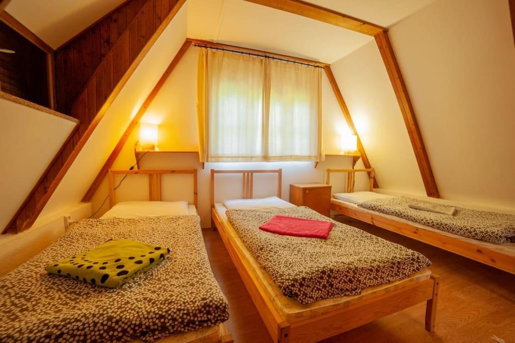 Enchanted Forest Chalet Татранска-Штрба Экстерьер фото